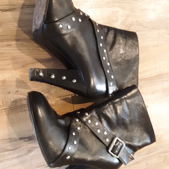 🔥🔥🔥Marc Jacob's Booties🔥🔥🔥 - Picture 3 of 5